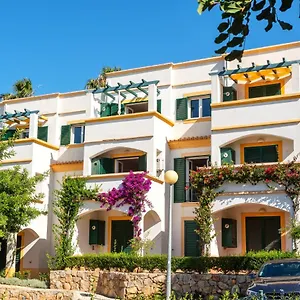 Sunny With Sea View Apartment